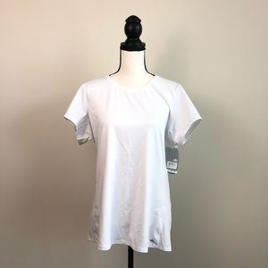 ALO YOGA WHITE COOLFIT TOP RN # 87370